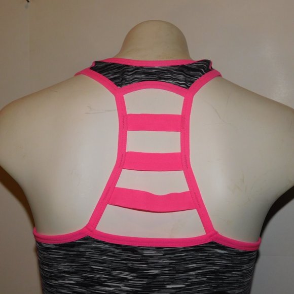 Feathers Maternity Workout Yoga Racer Back Top - Picture 4 of 6